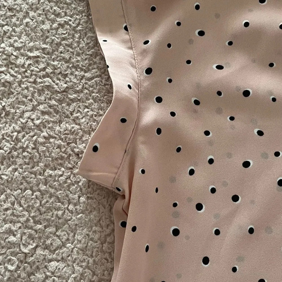 Pink blouse ​ - Picture 2 of 6